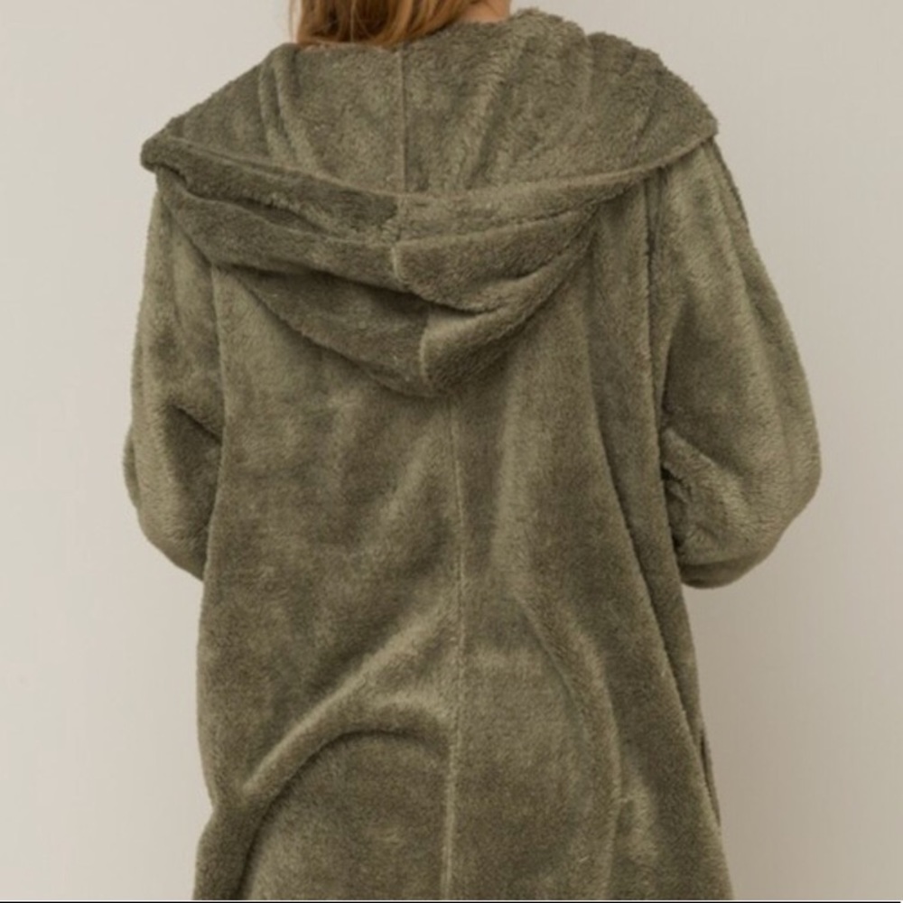 ๐HP๐ป ARMY GREEN Fuzzy Blanket Hoodie - Picture 7 of 8